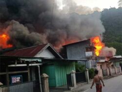 Kebakaran Hebat di Padang Selatan, Tujuh Armada Diturunkan