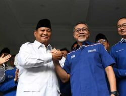 Megawati Sindir Partai ‘Mikir-mikir’, PAN Bersikeras dengan Prabowo, Ganjar Masih Diambang Persaingan