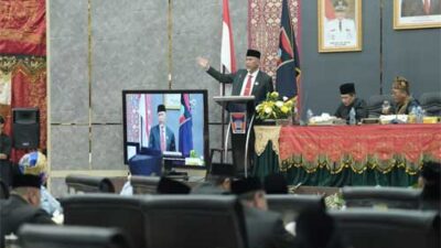 Hadiri HUT Kota Padang, Gubernur Mahyeldi Mengajak Seluruh Pihak Berbenah